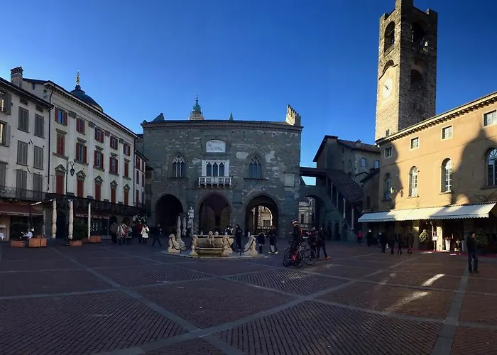 Piazza Vecchia 公寓 *
